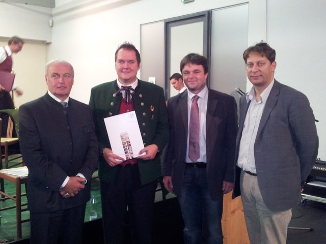 Bezirks-Obmann Hubert Mayr-Zaininger, Thomas Brillinger, Walter Baldinger, Thomas Doss (v.l.).