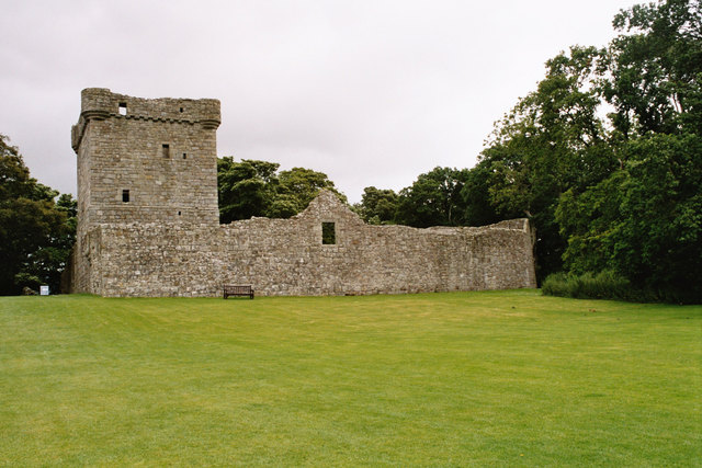 mit dem typischen Schottischen Rasen