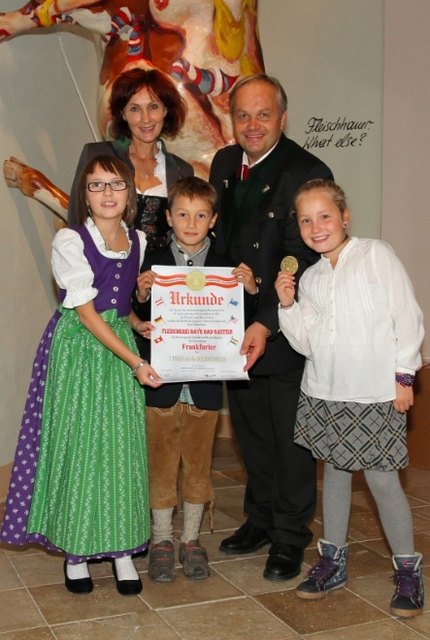 Die Fleischerfamilie Bayer aus Gastein freut sich über die Bestätigung ihrer Qualitätsarbeit.
