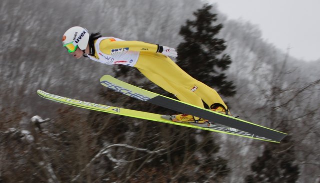 Jacqueline Seifriedsberger Ein Saisonauftakt mit Höhen und Tiefen Ried