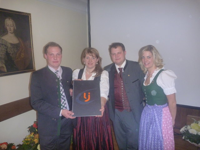 Von links: Peter Grammer, Maria Sturl, Johannes Pfistermüller, Elisabeth Gruber. | Foto: Privat