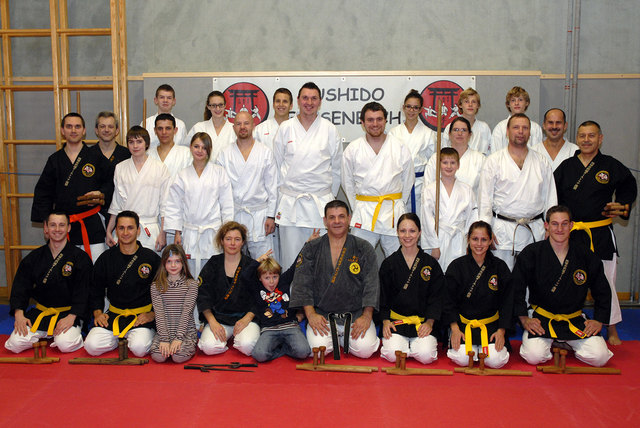 Die teilnehmenden Vereine Kobudo Michelhausen, Hagakure Simmering, Union Karate Langenlois und Buhsido Echenbach | Foto: privat