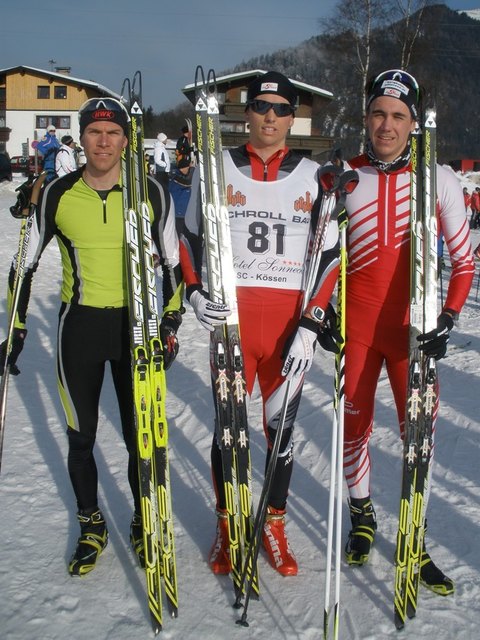 Die Schnellsten beim Silversterlanglauf:
Michael Eberharter (3.), Thomas Ebner (1.), Markus Bader (2.).