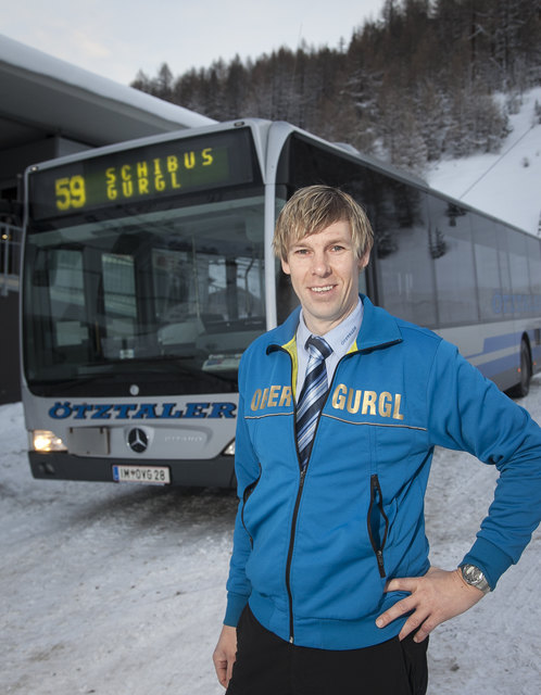 Über 4.000 Urlauber-PKW können täglich dank 23 modernst ausgerüsteter Skibusse in der Garage bleiben.