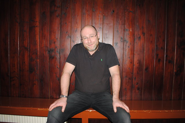 Hannes Hochmayer, 39, Koch
Warum willst du Faschingsprinz werden? "Weil die Mama das gesagt hat und ich jetzt Prinz werden will!" | Foto: Petra Bukowsky