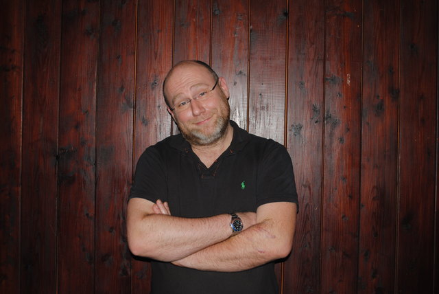 Hannes Hochmayer, 39, Koch
Warum willst du Faschingsprinz werden? "Weil die Mama das gesagt hat und ich jetzt Prinz werden will!" | Foto: Petra Bukowsky