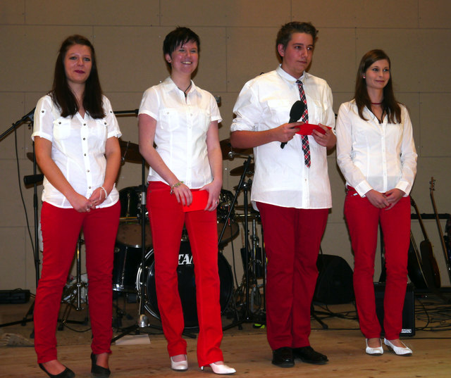 Die Projektgruppe der Wörgler HAK: Alexandra Dallago, Tatjana Felber, Martin Reiter, Andrea Malzer