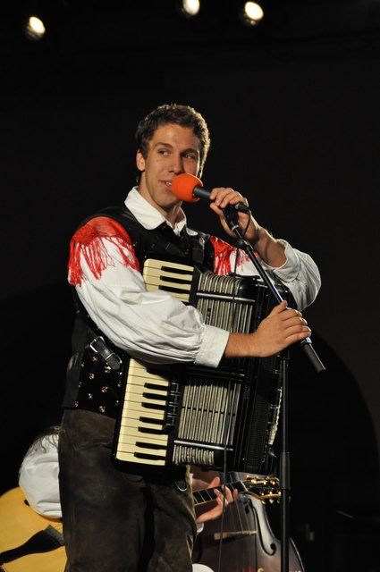 Der Akkordeonist und Sänger Sašo Avsenik setzt die Oberkrainer-Tradition seines Großvaters Slavko fort