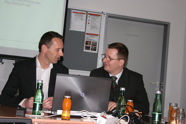 Zufrieden mit der Studie sind Vorstand Herbert Ortner und Studienbetreiber Herwig W. Schneider.
