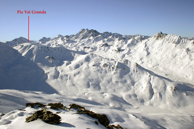 Der 2.811 Meter hohe Piz Val Gronda soll mit einer Pendelbahn und einer Skipiste erschlossen werden.