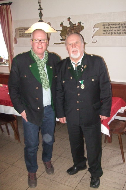 Obmann Heinz Janesch und der neue Kapellmeister Manfred "Sam" Brandstätter | Foto: KK