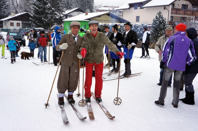 "Mister Ferrari" Heribert Kasper (re.) und Ex-Ski-Ass Hans Enn.