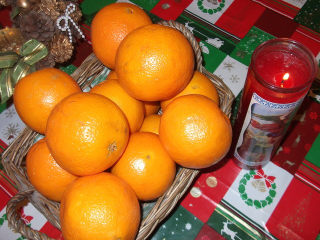 z.B. Orangen und alkoholfreie Getränke