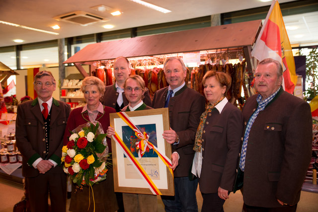 (Ilgenfritz Karl sen., Margarethe Ilgenfritz, Peter Krall jun., Ilgenfritz Karl jun., LH Dörfler, Hermine Krall, Peter Krall sen. | Foto: KK