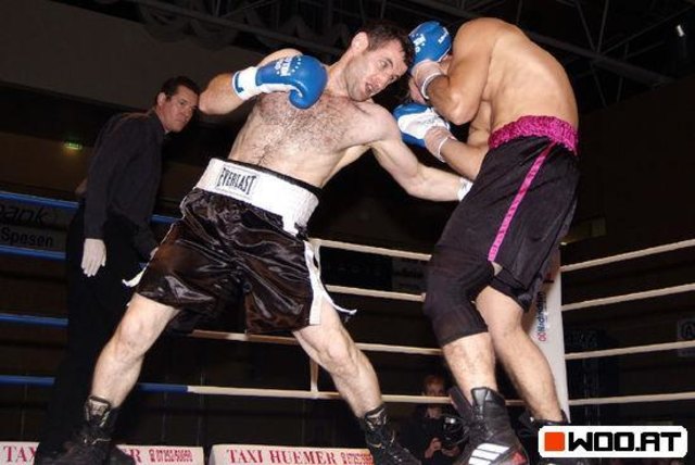 Profi Chussein Dombaev  (internationaler Meister der GBU) | Foto: Askö Boxclub Linz