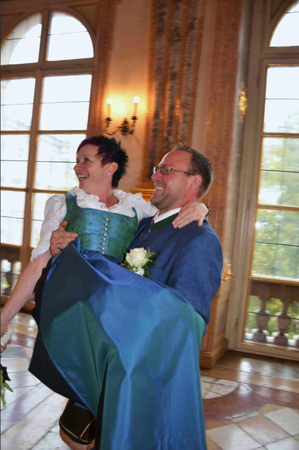 Martina und Raimund Fellner am Tag ihrer Hochzeit.