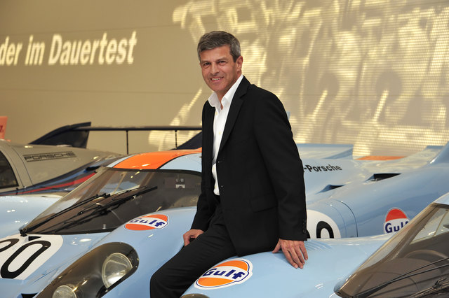 Fritz Enzinger hat einen der begehrtesten Jobs im Motorsport. Foto: Porsche