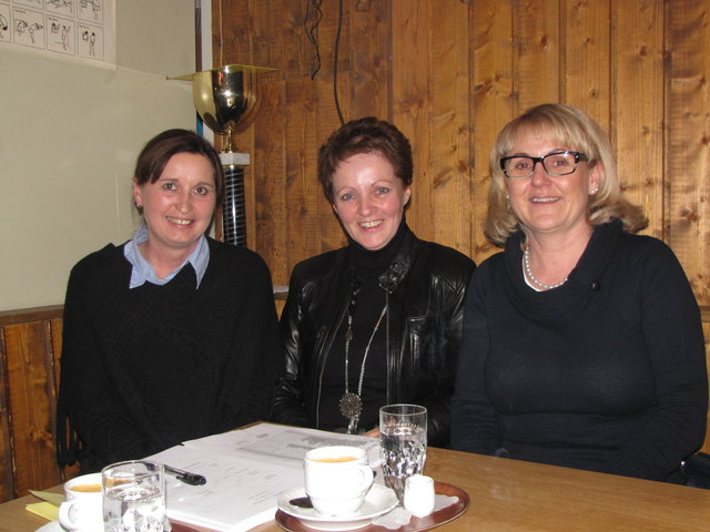 Gemütliche Runde: Ruperta, Anna und Anita