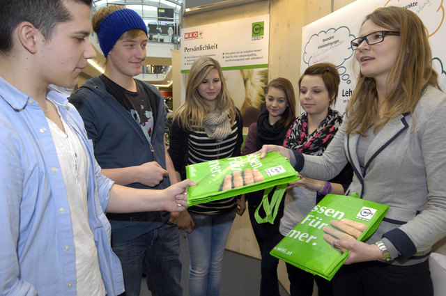 WIFI-Workshop: Die Polytechnische Schule St. Johann nahm heuer zum ersten Mal an der job-time teil. | Foto: DEZ