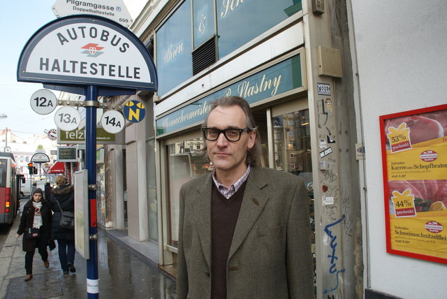Uhrmachermeister Peter Stastny: „Jetzt haben wir mehr Laufkundschaft!“ | Foto: nm