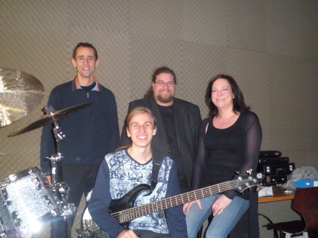 Big Apple: Andreas Gallauner, Robin Gadermaier, Klaus Bergmaier,
Angelika Sacher