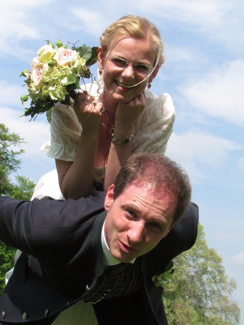 Unser Hochzeitstag am 05.05.2012 war für uns perfekt! Nachdem wir aber auch gleichzeitig Hausbaustelle hatten, gab es leider KEINE Hochzeitsreise. Darum wäre dieser Gewinn eine nachträgliche Hochzeitsreise, auch wenn wir Langenloiser sind - wäre das Wochenende im Loisium perfekt - Das Gute liegt oft so nah!