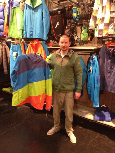 Auf der Suche nach den neuesten Trends: Alex Breid auf der ISPO, der Sportartikel-Messe in München. | Foto: Breid