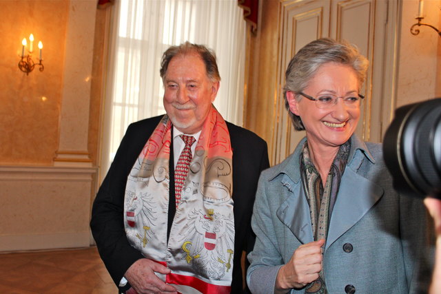 Bruno Thost mit Claudia Schmied