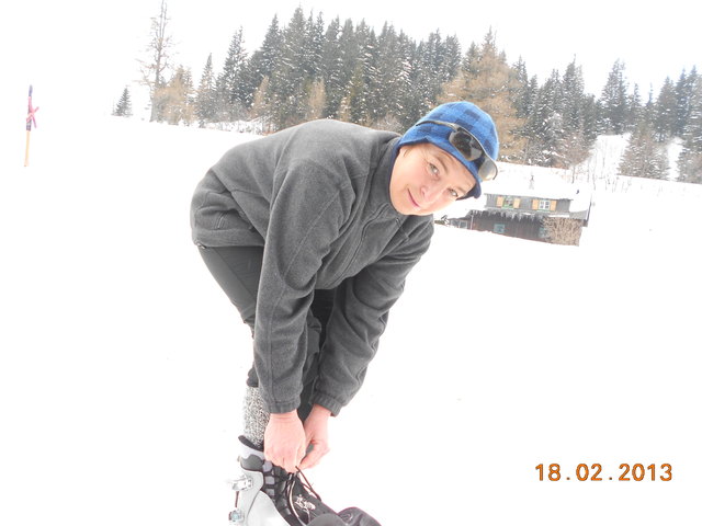 Ski- schuach anzieh`n....