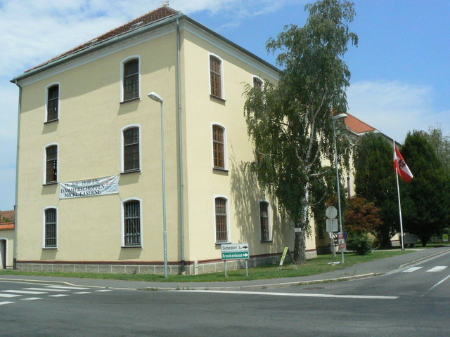 Nichts wird es mit dem Einkaufszentrum in der Mickl-Kaserne. Die Nutzung ist wieder unklar.