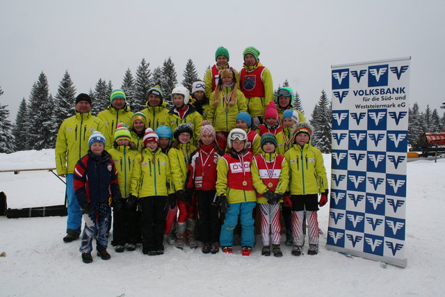 Die erfolgreichen Schifahrer der Union Volksbank Köflach | Foto: KK