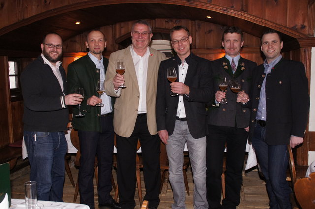 Höchste Braukunst: Reinhold Barta (Gusswerk), Wolfgang Schweitl (Die Weisse), Günther Seeleitner (Kaltenhausen), Axel Kisbye (Trumer), Johannes Höplinger (Augustiner), Markus Trinker (Stiegl).