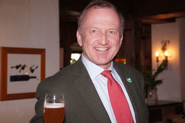 Hans Georg Gmachl, Die Weisse, stellte den "Jubilator" vor.
