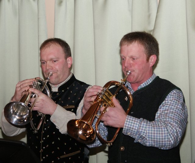 Bernhard und Martin Barth von der Bläsergruppe Vorderweißenbach