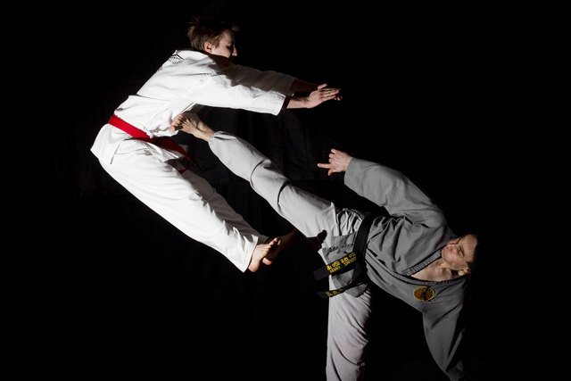 Zmuggs größter Gegner während des Kung-Fu-Weltrekords war das Darmvirus, das ihn plagte. | Foto: Doppelhofer