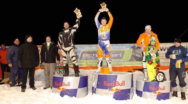 Siegerehrung beim Snow Speed Hill Reiteralm 2013 mit dem Gosauer Andi Gamsjäger vom Offroad Team Rabenkogel Gosau  auf dem 5 .Rang (rechts aussen) | Foto: Copyright Martin Huber