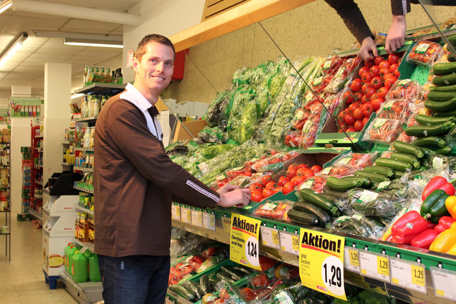 Emanuel Krieg ist Kaufmann in Ulrichsberg und Klaffer. Er freut sich auf sein neues Geschäft.