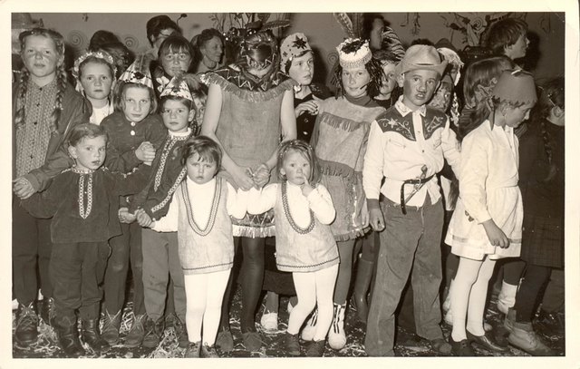 Mauterndorfer Kinderfasching-Fotokarte in den späten 60ern-o.CR
