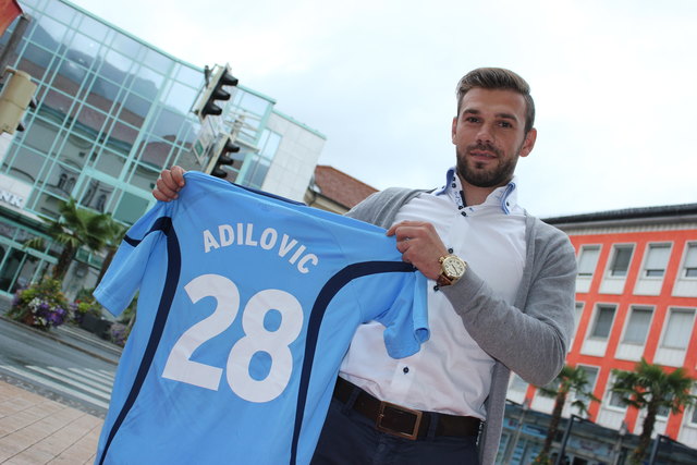 Edo Adilovic kämpft beinhart ums Leiberl beim TSV Hartberg | Foto: KK