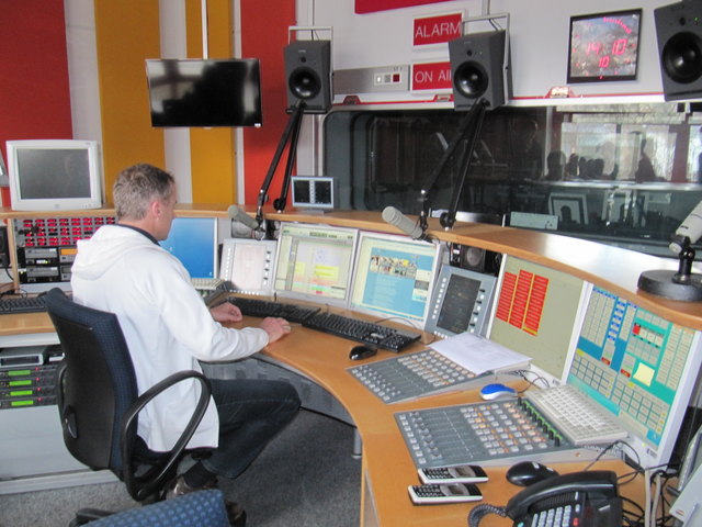 ORF-Salzburg,Tontechniker bei der Arbeit