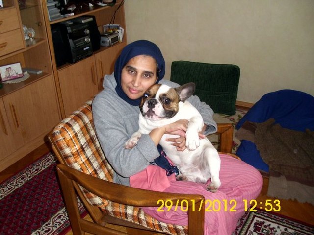 Shera einfach zum kuscheln