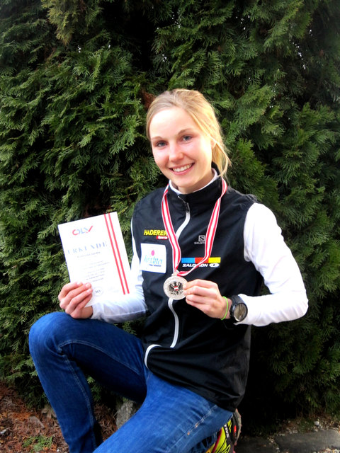 Sandra Koblmüller freut sich, die zweitschnellste Frau des Landes im Halbmarathon zu sein. | Foto: Foto: privat
