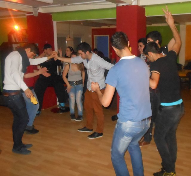 Abtanzen im Jugendzentrum hieß es für die jungen Partygäste.