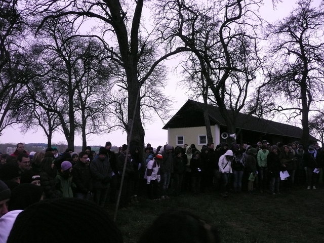 Jährlich nehmen rund 200 Jugendliche an der Ostermorgenfeier der Katholischen Jugend teil.
