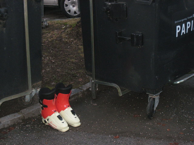 Die Schuhe sind schon mal entsorgt!
