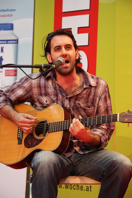 Kurt Seppele organisiert ein Charitykonzert für seinen Menot und Lehrer Ross Bolton