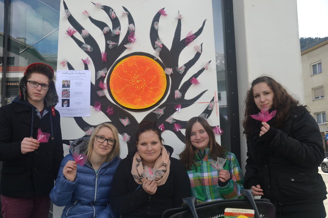 Sammelten in der Malserstraße: Marian, Raffaela, Janine, Melanie, Bozica.