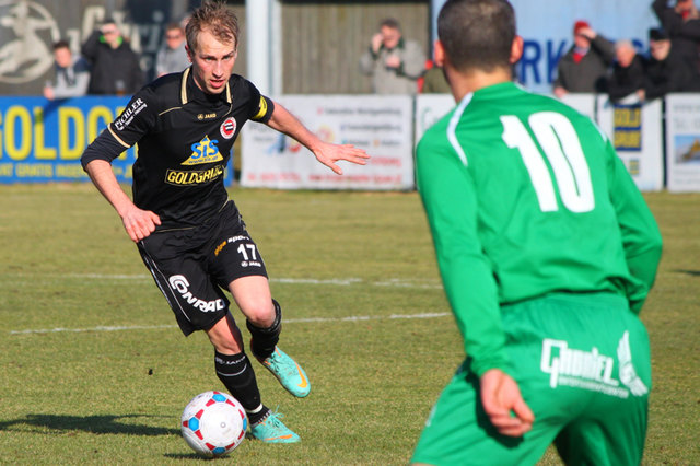 Jürgen Hiden und Co. erkämpften in Lafnitz ein 0:0 und empfangen am Freitag Heiligenkreuz.
