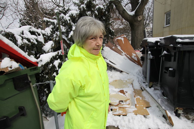 Müll Ade im Hietzinger Gemeindebau: Die bz hat das Problem gelöst.