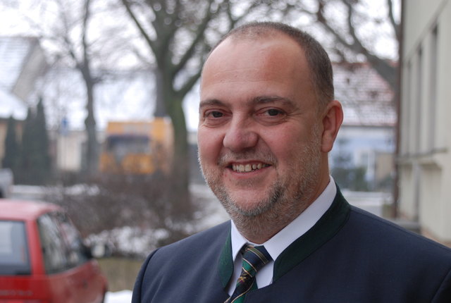 Bürgermeister Kurt Steindl führt Verhandlungsgespräche mit den ÖBB.